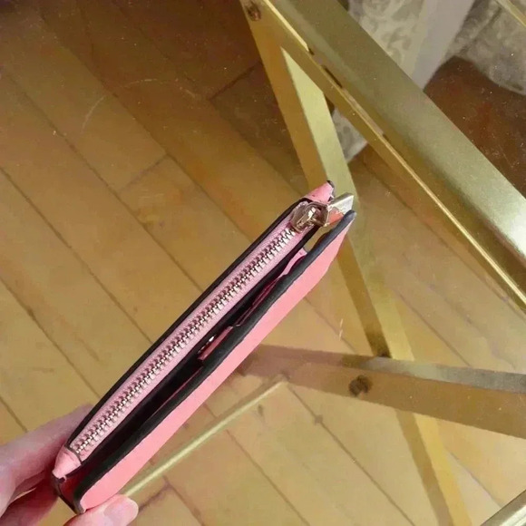 Kate Spade Leila Small Slim Bifold Wallet - Picture 3 of 6